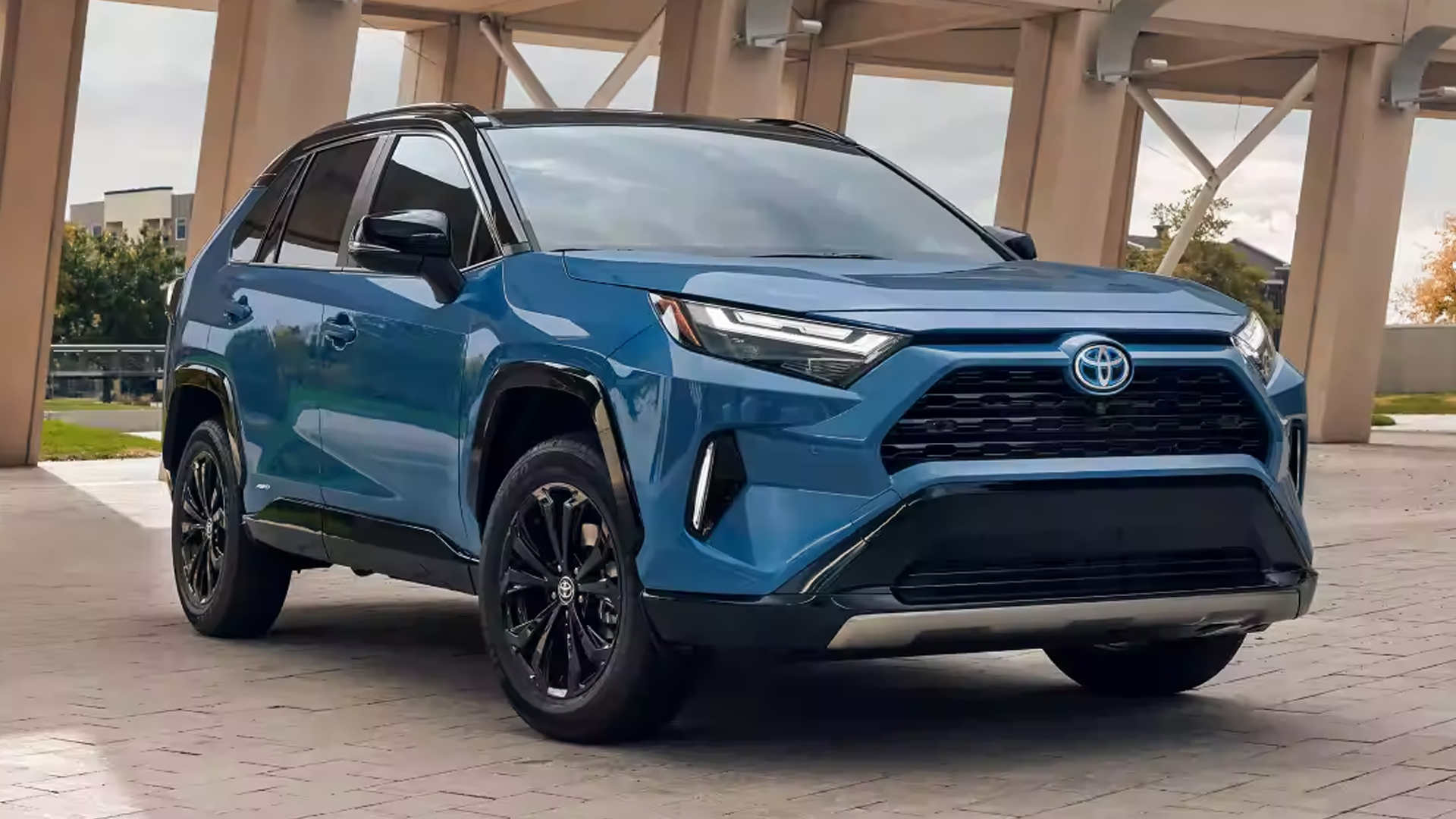 What are the Model Features of the All-New 2022 Toyota RAV4